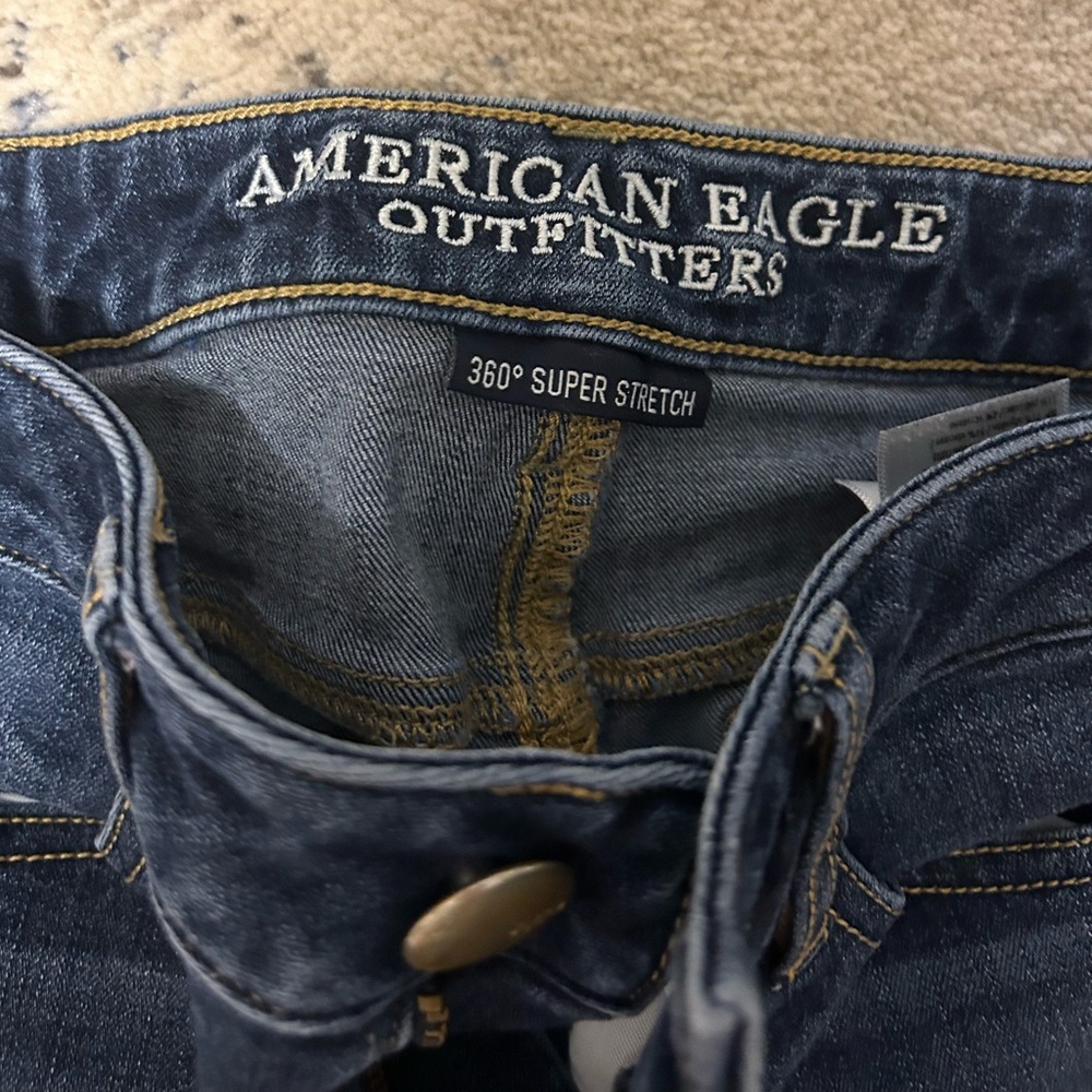 American Eagle Jeans - Size 0 - Picture 4 of 6